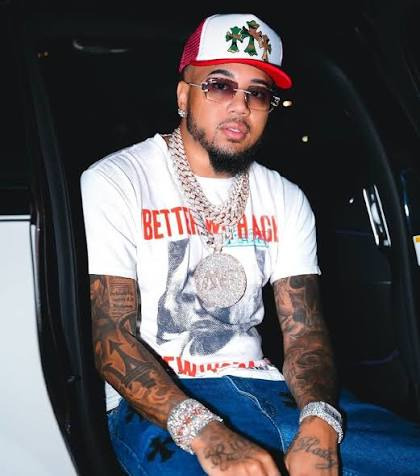 Mazi VS watch collection